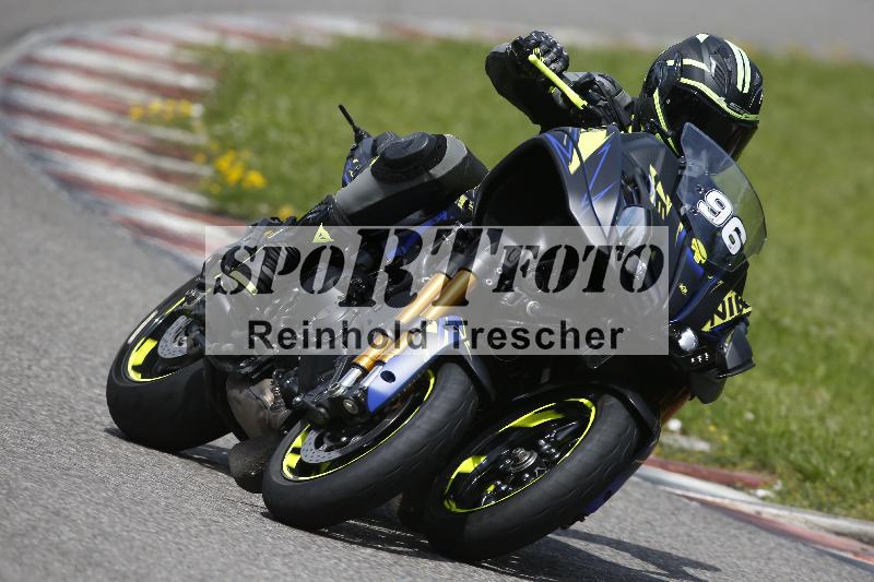 /Archiv-2024/29 12.06.2024 MOTO.CH Track Day ADR/Gruppe blau/96